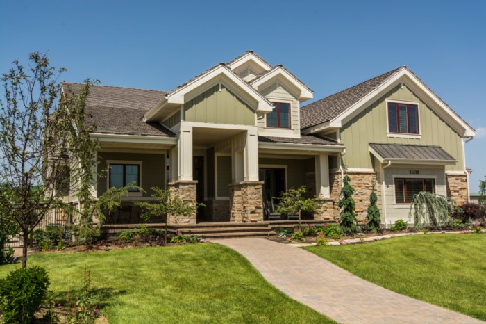 Custom Home Exteriors – Lane Myers Construction | Utah Custom Home Builders